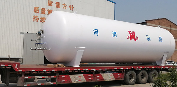 天然气储罐发货现场
